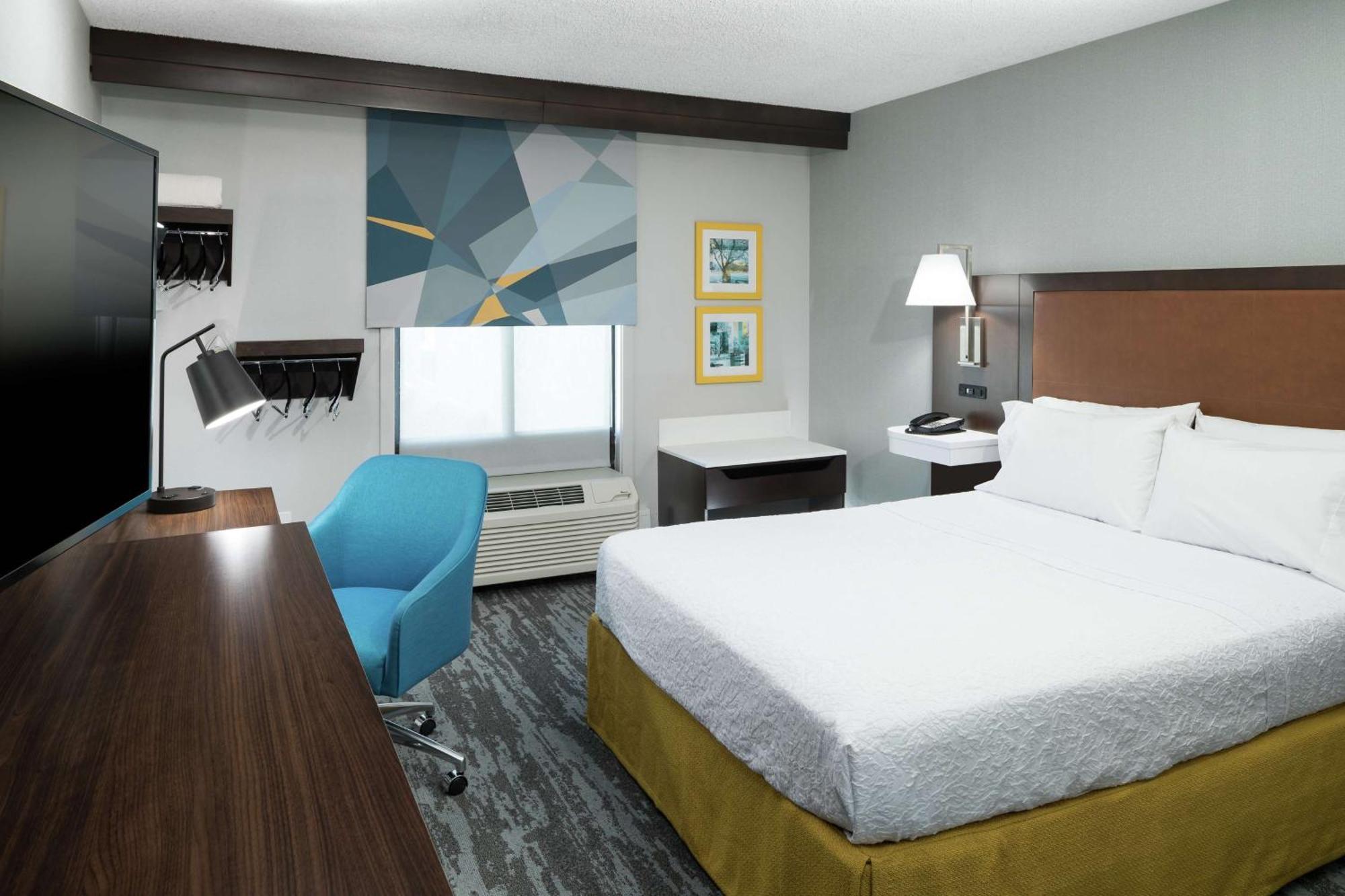 Hampton Inn Los Angeles Санта Кларита Екстериор снимка